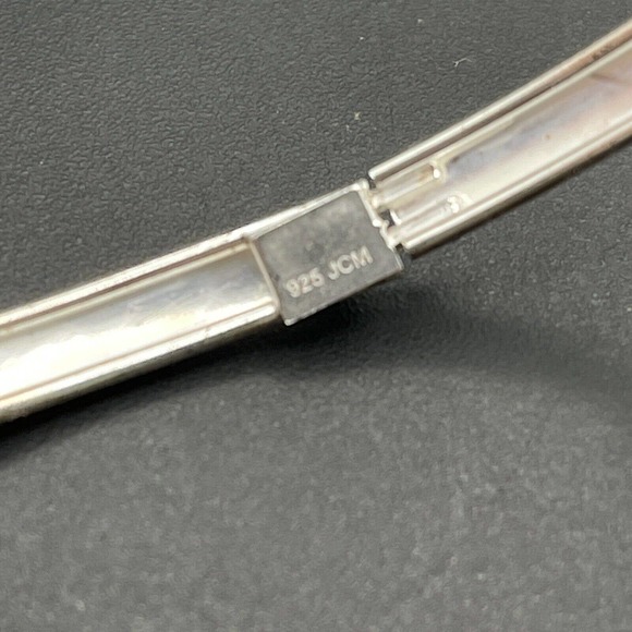 JCM 925 Sterling Silver Etched Chevron Textured Pattern Bangle Bracelet 7.25” - Picture 4 of 7